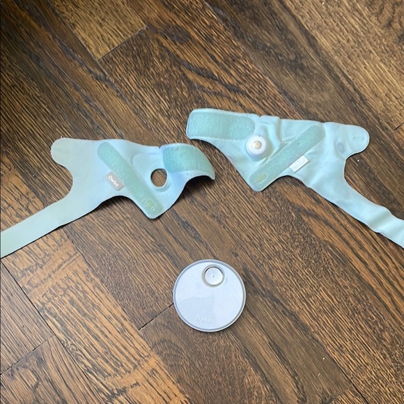 Owlet set with both socks